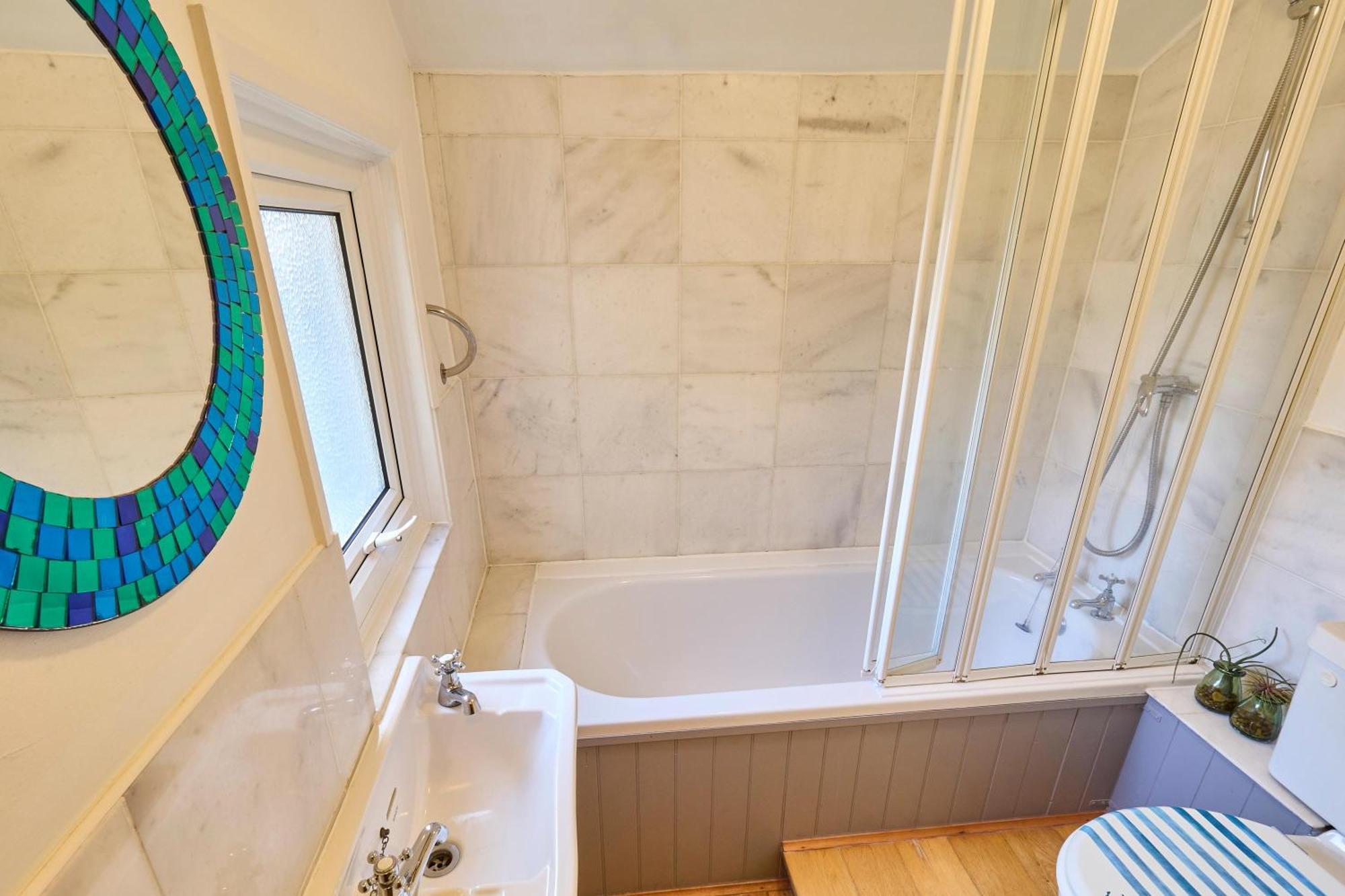 Host & Stay - Ethelbert Cottage Бродстейрс Экстерьер фото