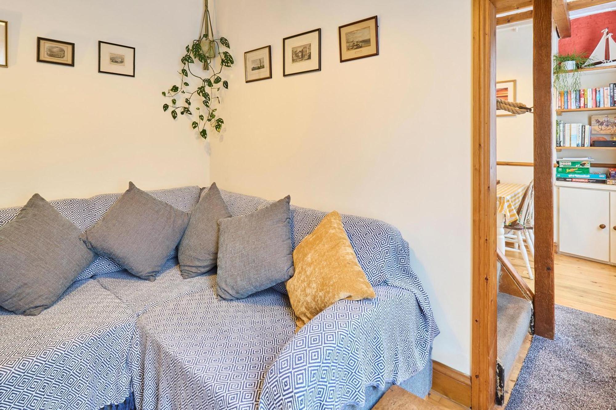 Host & Stay - Ethelbert Cottage Бродстейрс Экстерьер фото