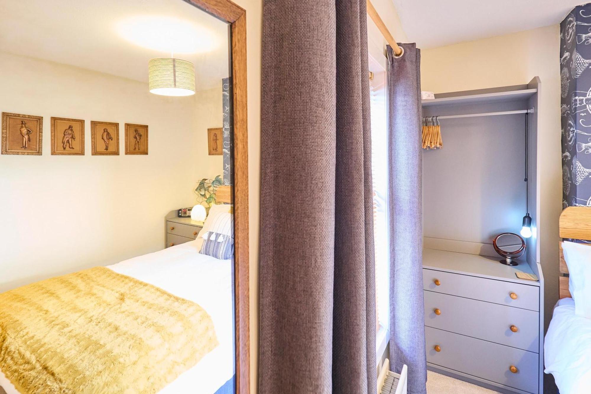Host & Stay - Ethelbert Cottage Бродстейрс Экстерьер фото